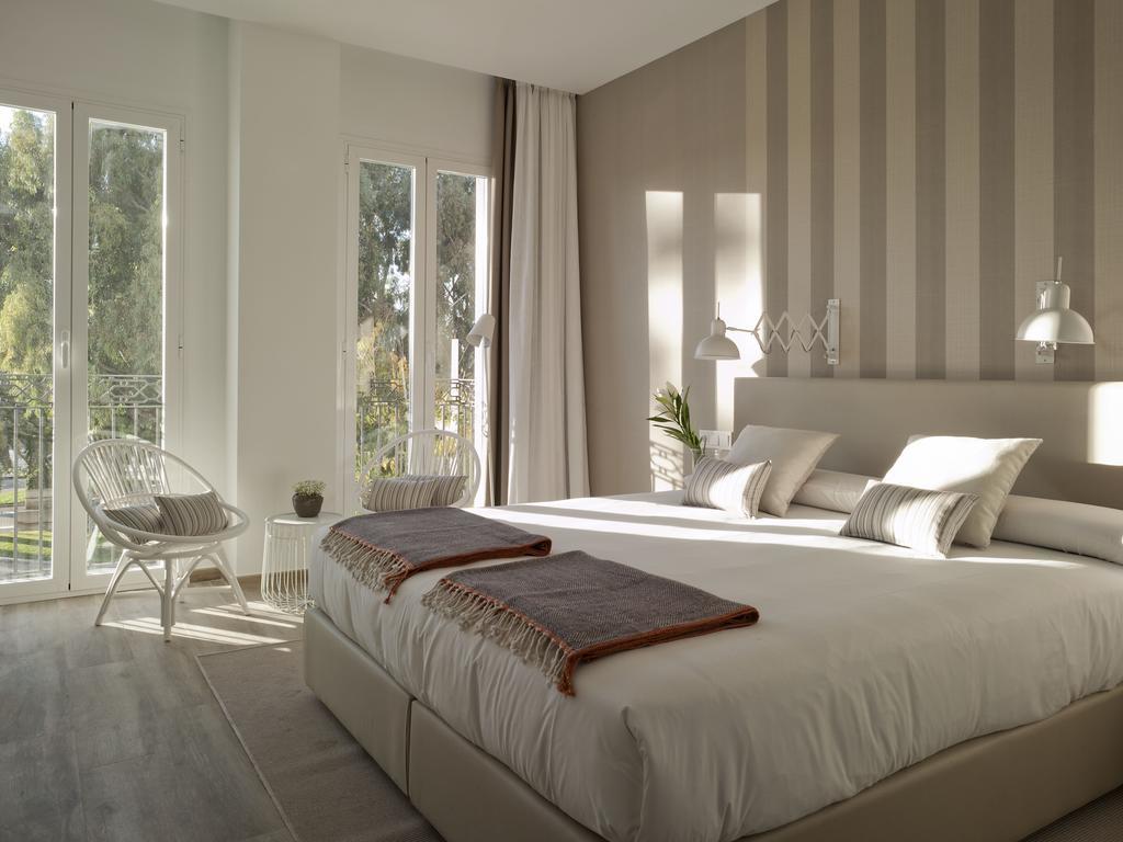 Boutique Balandret 3* Valence
